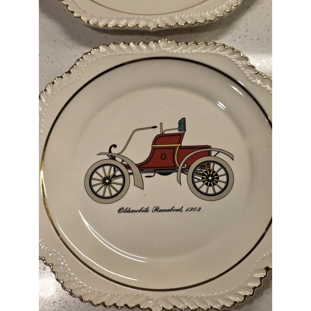 Set of Two Vintage Beautiful Automobile Plates With 22KT. Gold Trims